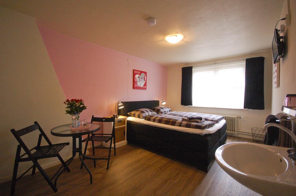 Bed & Breakfast De Pegel Thorn Pokój zdjęcie